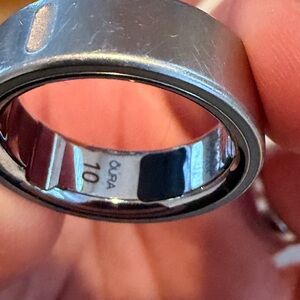 Oura Brushed Silver Ring, Gen 4